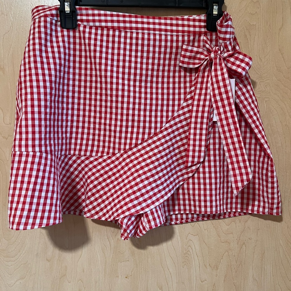 NWT | Abound - Red Gingham Asymmetrical Skort